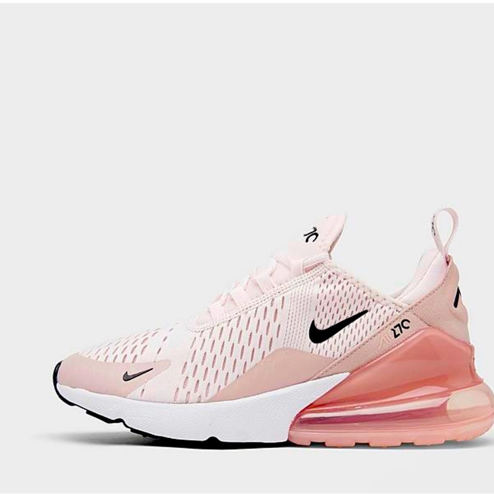 Nike Air Max 270 women’s size 7